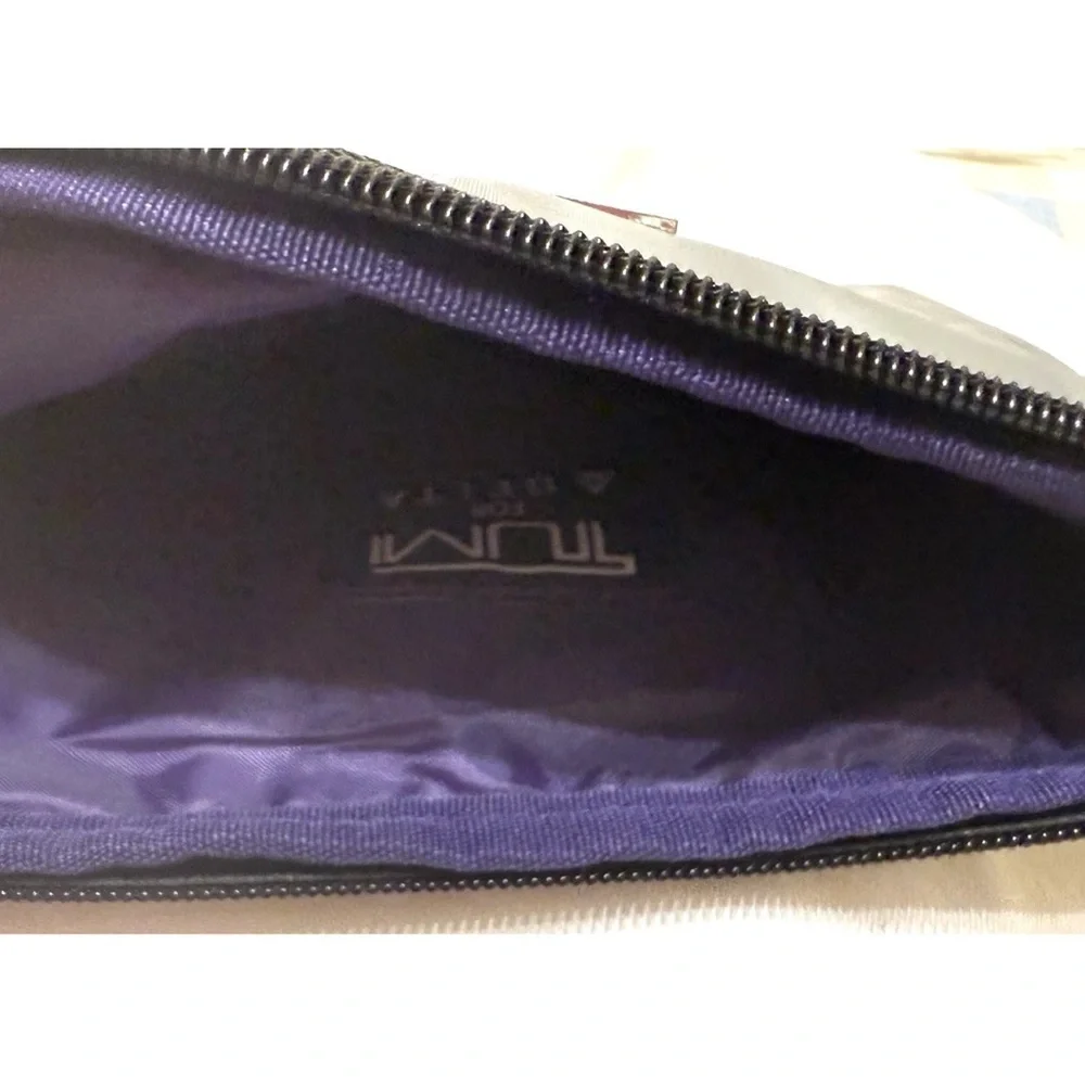 TUMI for Delta Small Gray Zip Pouch Travel Case Toiletry Storage Bag